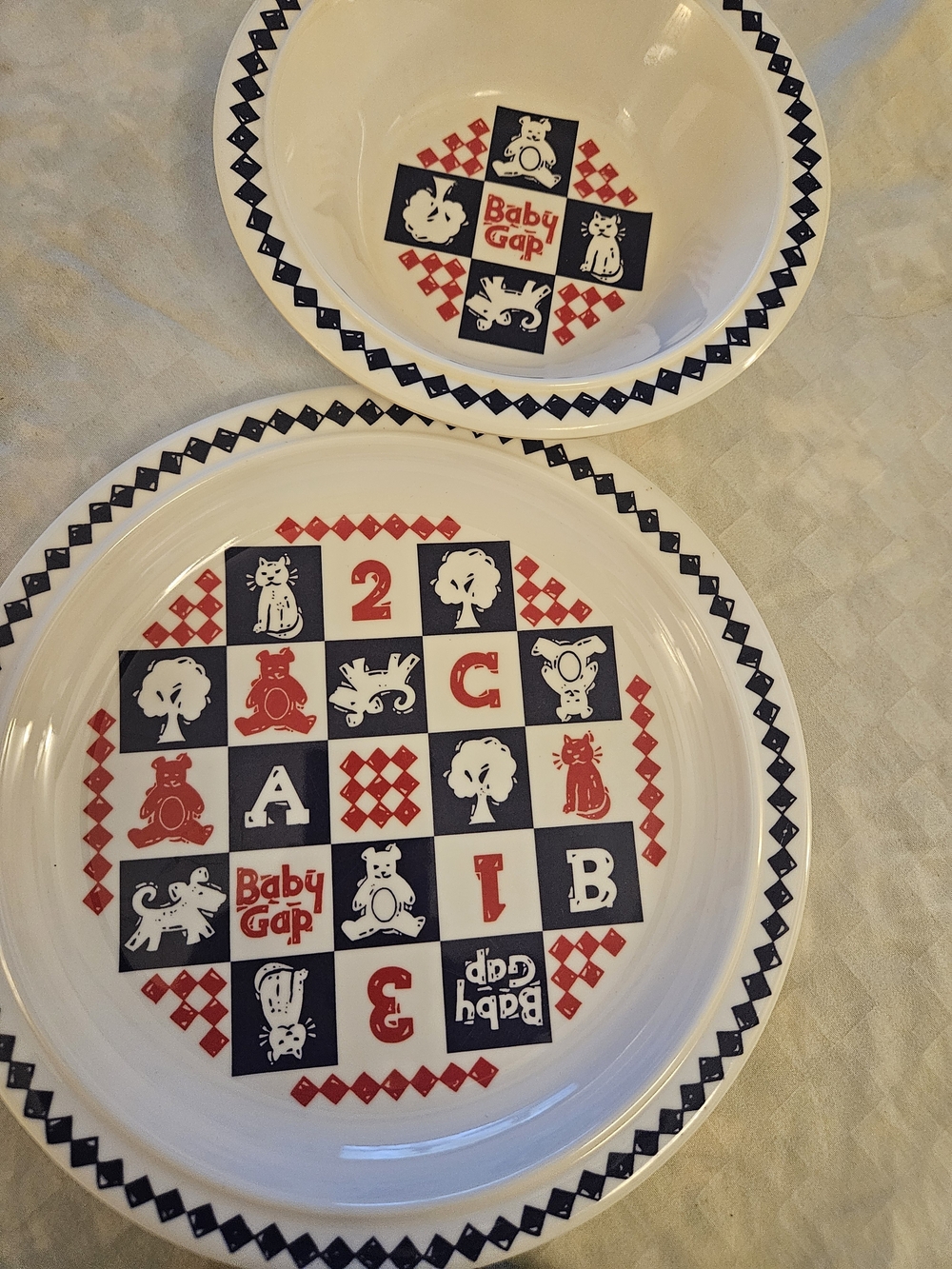 Vintage 1999 BABYGAP White Red & Navy Children's Plate and Bowl Set.